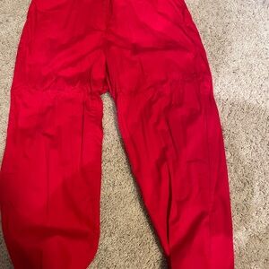 Women’s capris, red cotton
